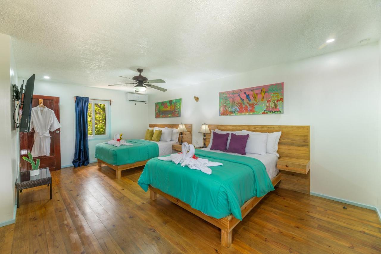 Hotel And Dive Center Roatan Yacht Club French Harbour Εξωτερικό φωτογραφία